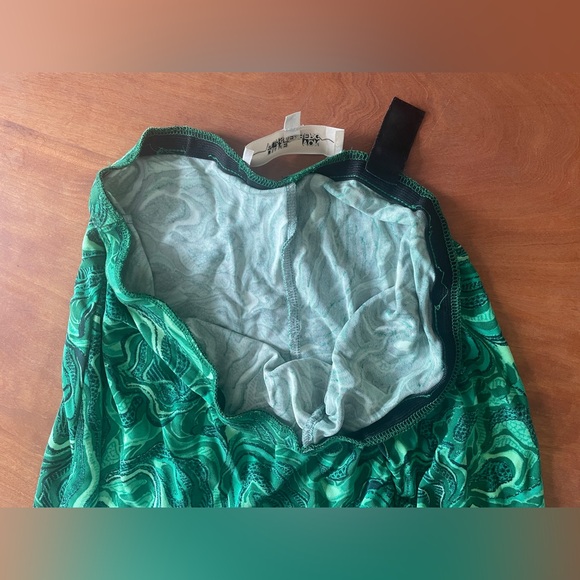 Green Midi Skirt - Picture 9 of 10